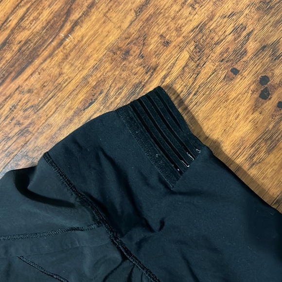 Lululemon shorts - Picture 3 of 3